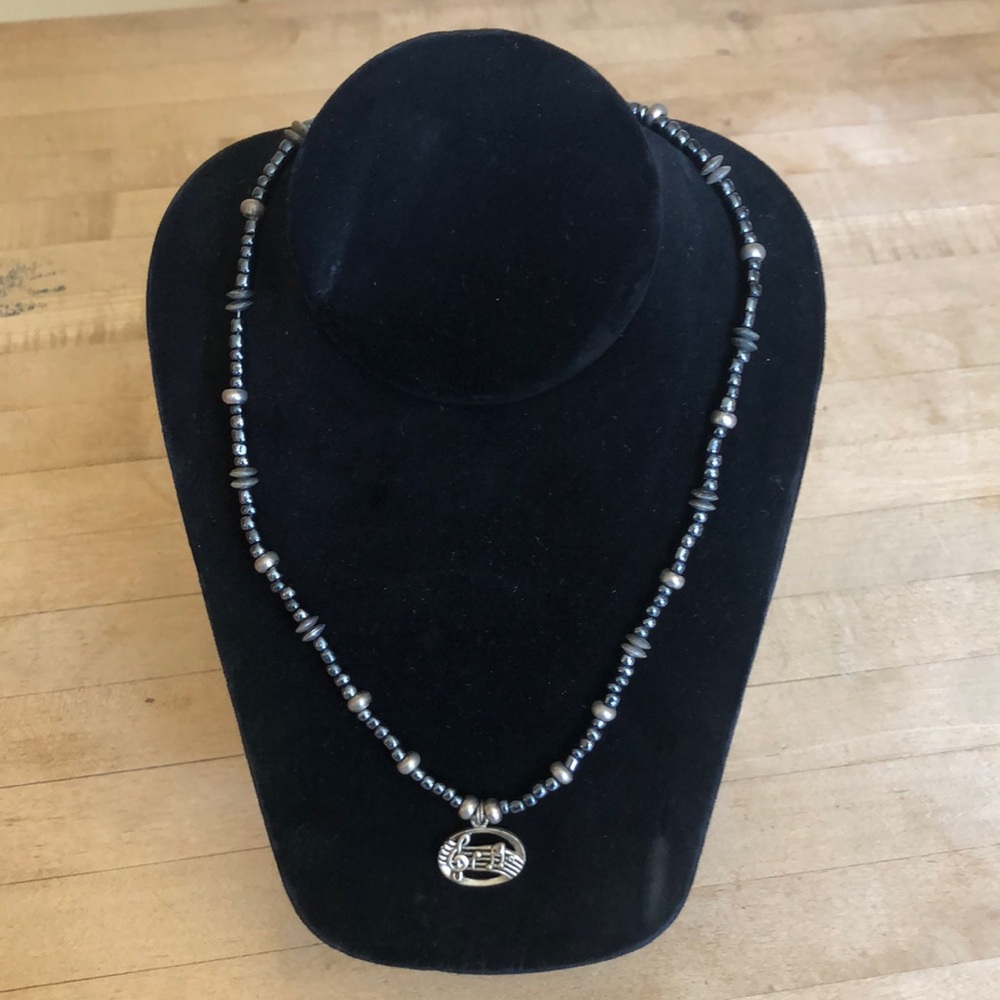 Musical necklace 9 inches
